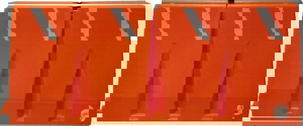 Traffic Barricades; Barricade Type: Barricade Rail ; Barricade Height (Inch): 24 ; Barricade Width (Inch): 16 ; Reflective: Yes; Yes ; Compliance: DOT